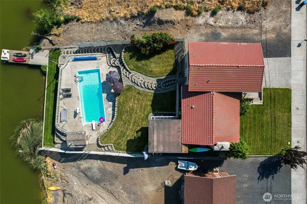 1345 W Lakeside Drive Moses Lake, WA 98837