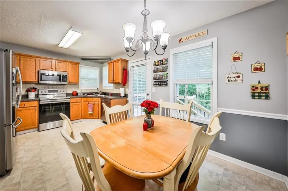 401 Winding Valley Drive Rockmart, GA 30153