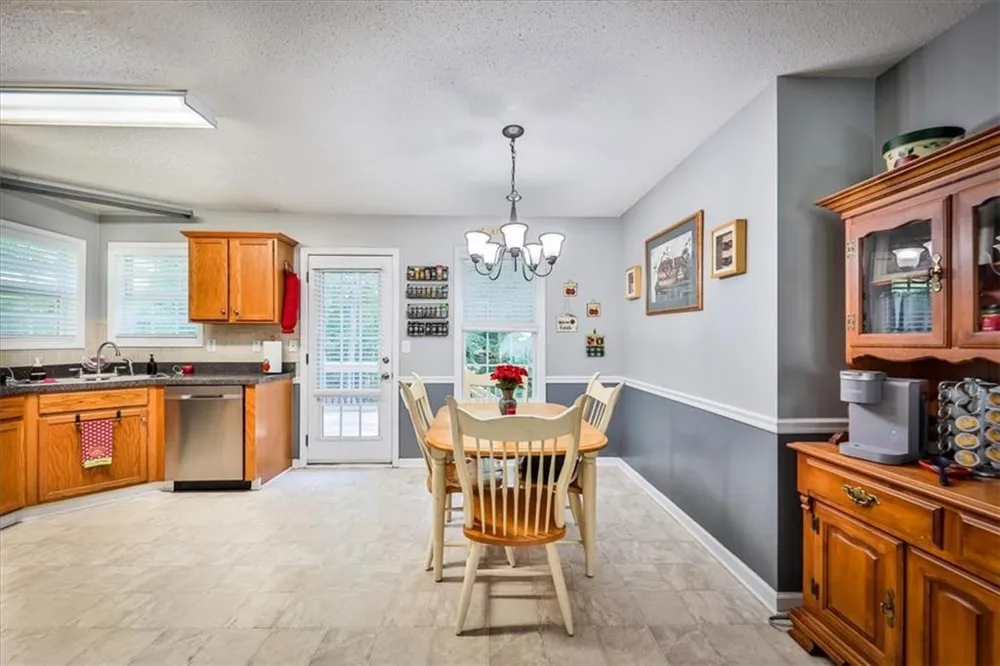 401 Winding Valley Drive Rockmart, GA 30153
