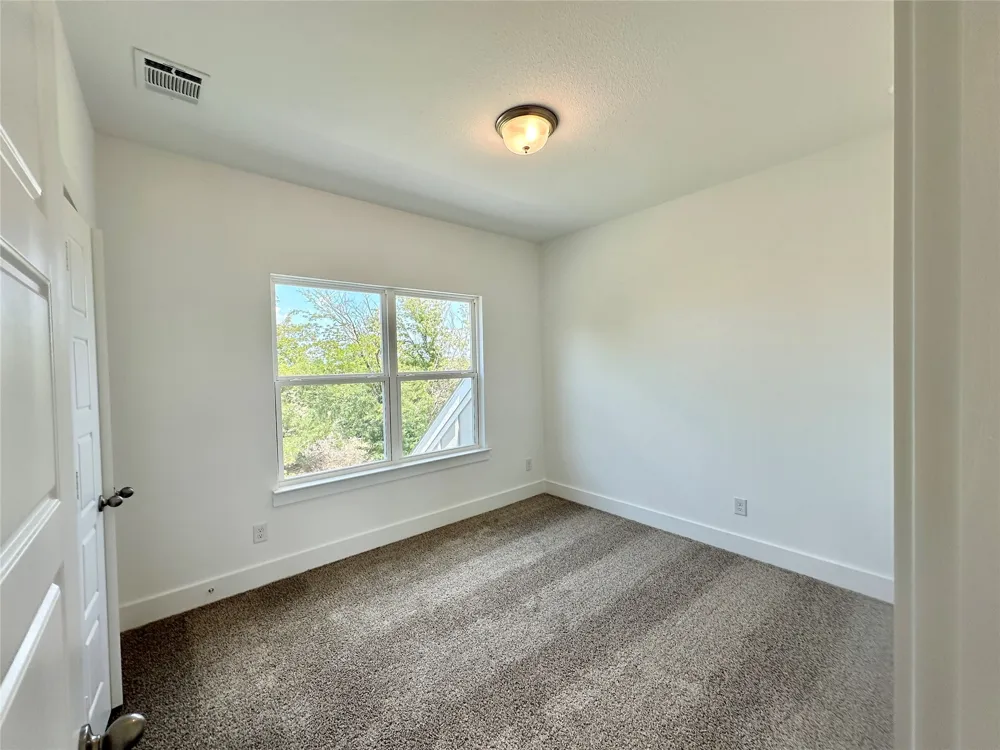 1355 Orange Blossom Court Gainesville, TX 76240