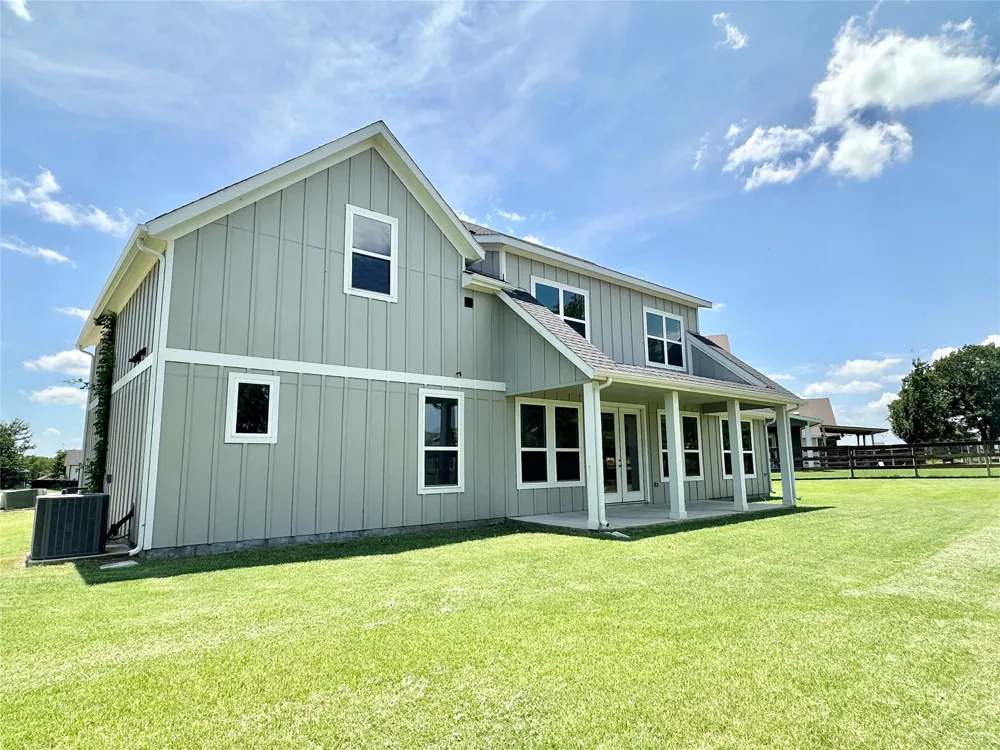 1355 Orange Blossom Court Gainesville, TX 76240