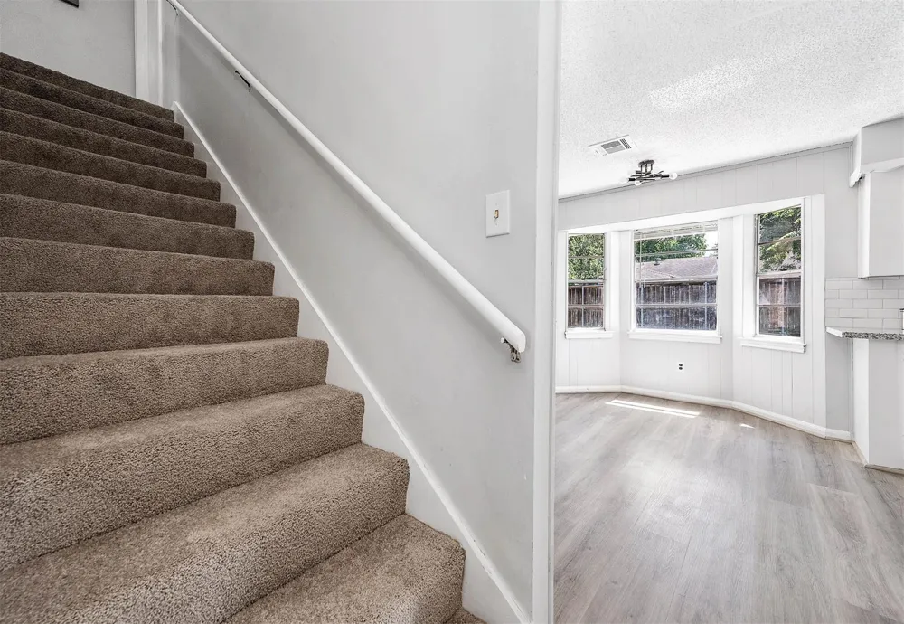 9014 Landwood Drive Houston, TX 77040