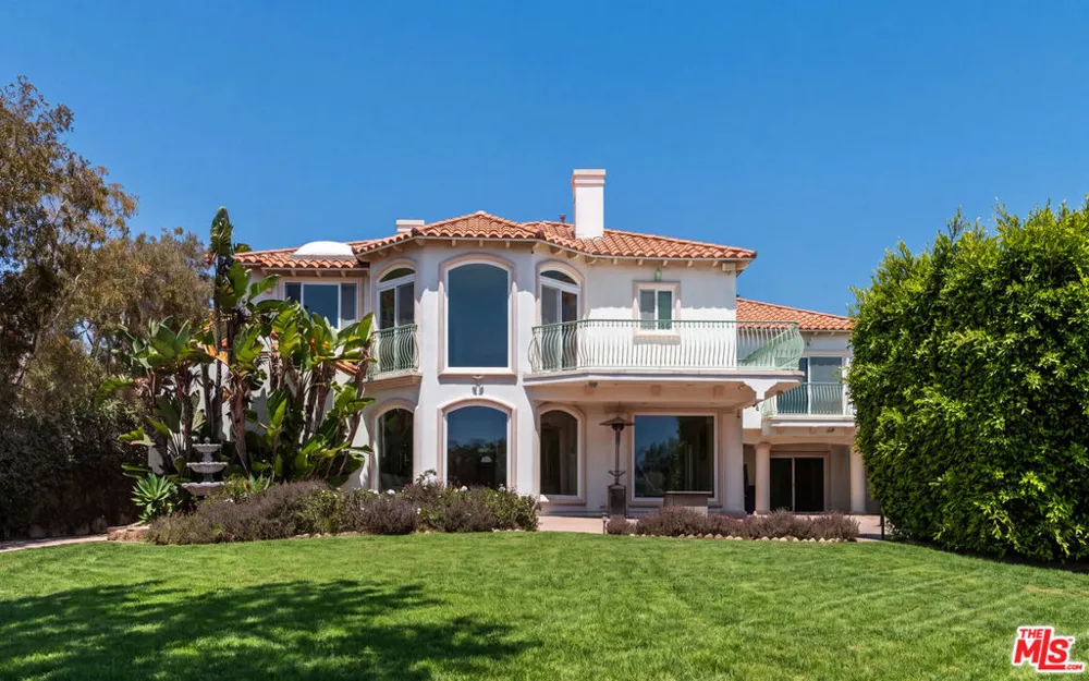 29752 Baden Place Malibu, CA 90265