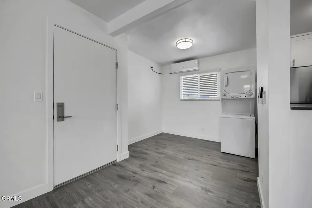 3116 Casitas Avenue #4 Los Angeles, CA 90039