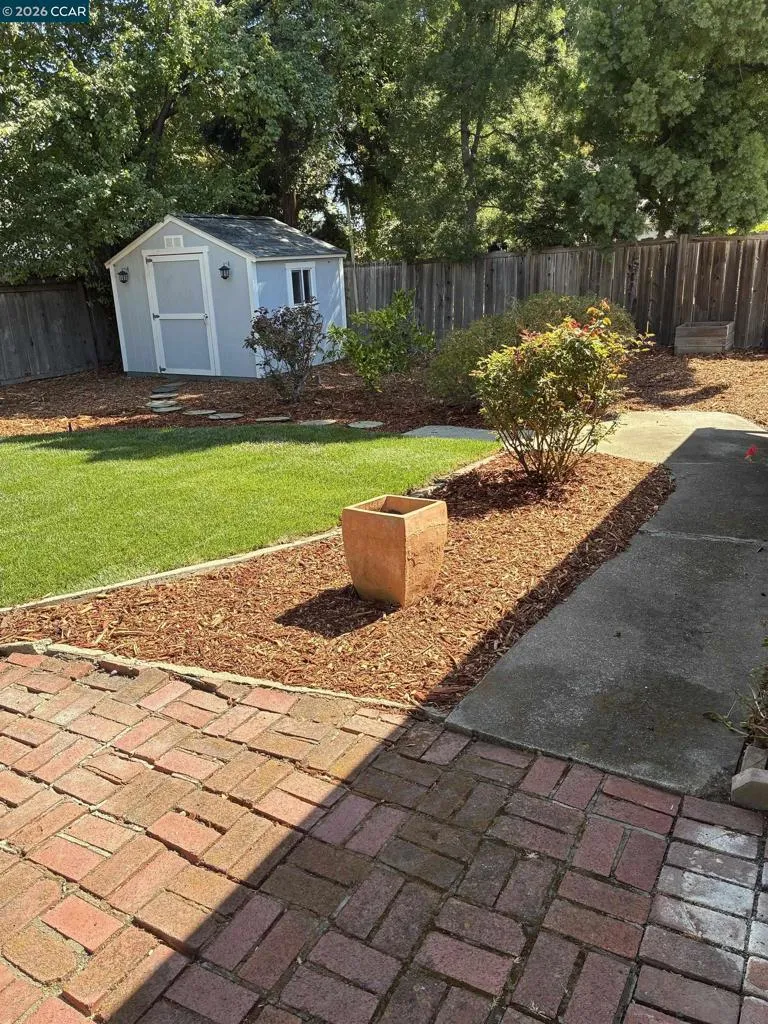 47 Anelda Drive Pleasant Hill, CA 94523