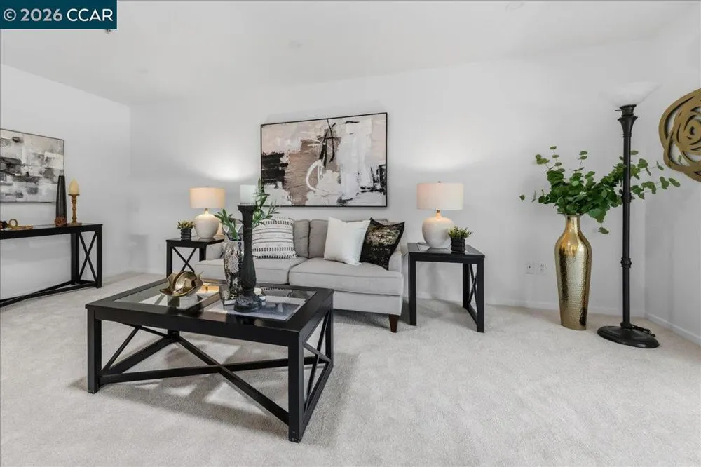 1959 Golden Rain Rd #7 Walnut Creek, CA 94595