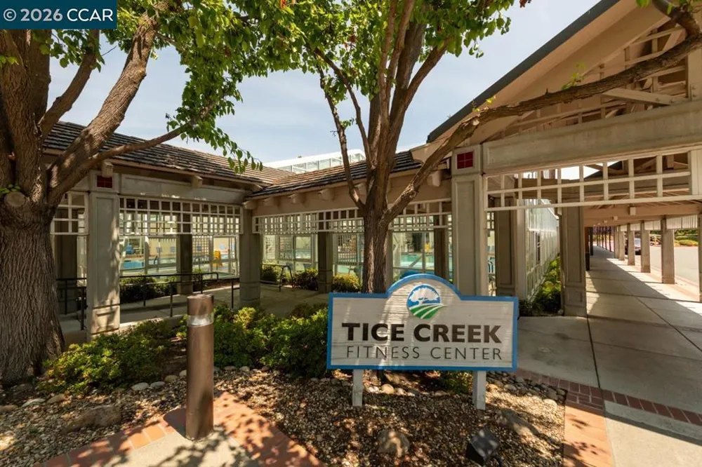 1959 Golden Rain Rd #7 Walnut Creek, CA 94595