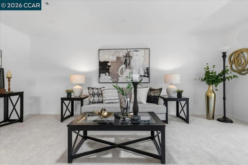1959 Golden Rain Rd #7 Walnut Creek, CA 94595