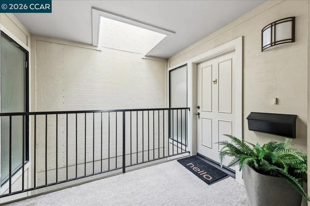 1959 Golden Rain Rd #7 Walnut Creek, CA 94595