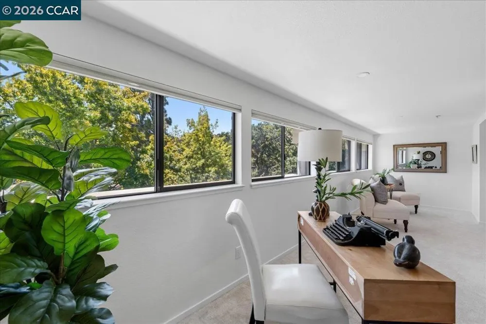 1959 Golden Rain Rd #7 Walnut Creek, CA 94595