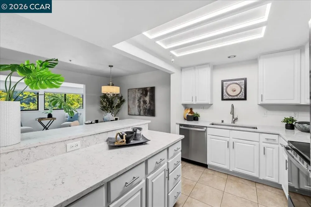 1959 Golden Rain Rd #7 Walnut Creek, CA 94595
