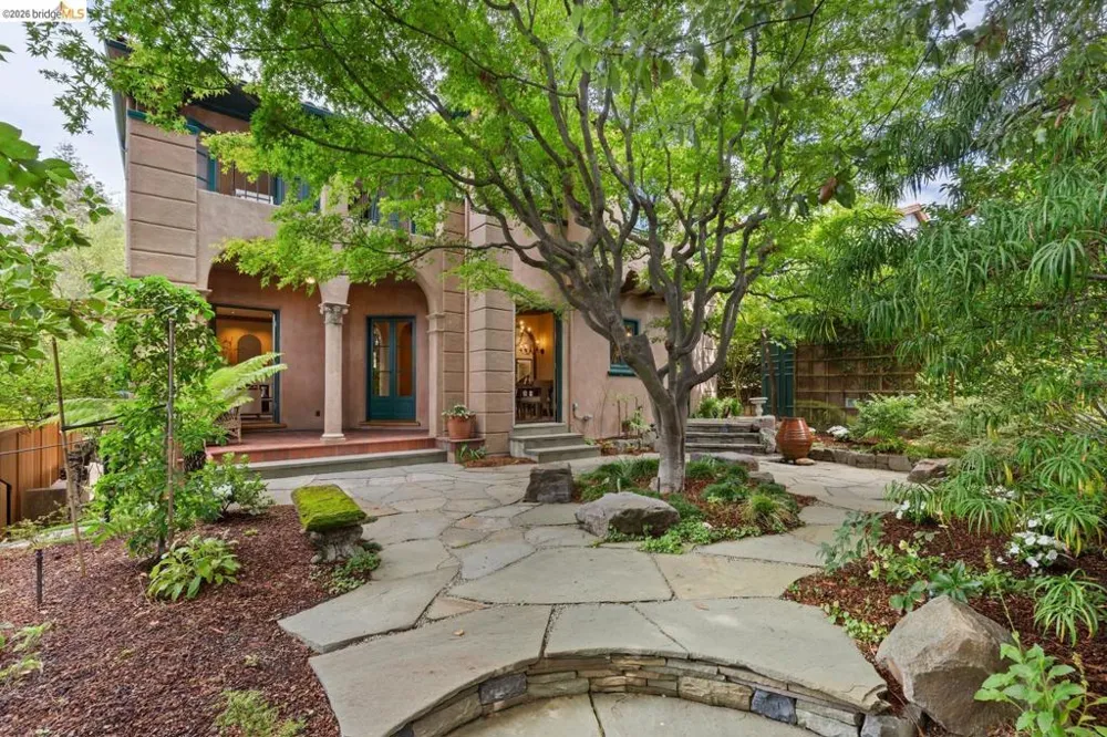 1411 Hawthorne Terr Berkeley, CA 94708