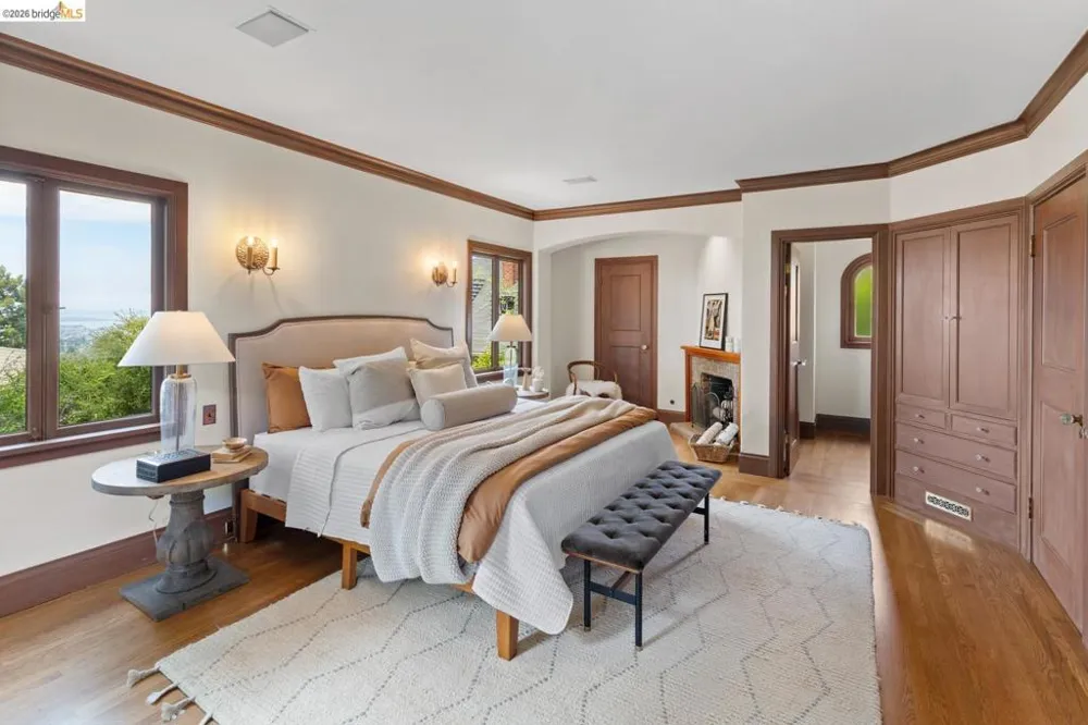 1411 Hawthorne Terr Berkeley, CA 94708
