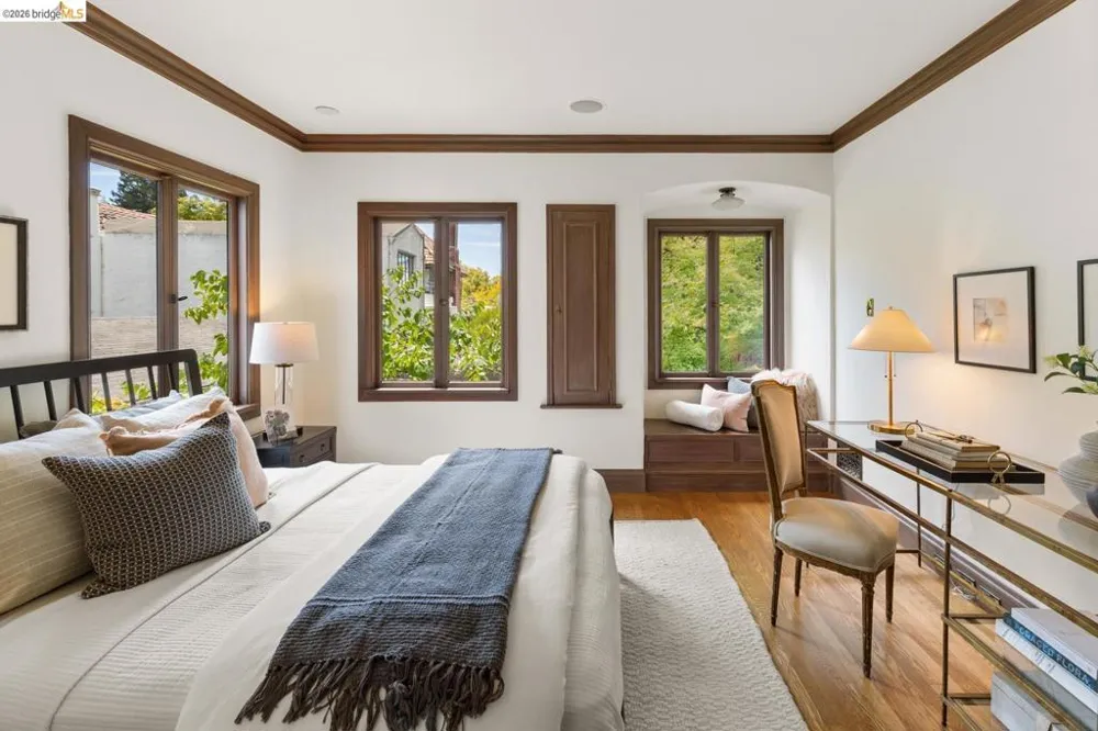 1411 Hawthorne Terr Berkeley, CA 94708