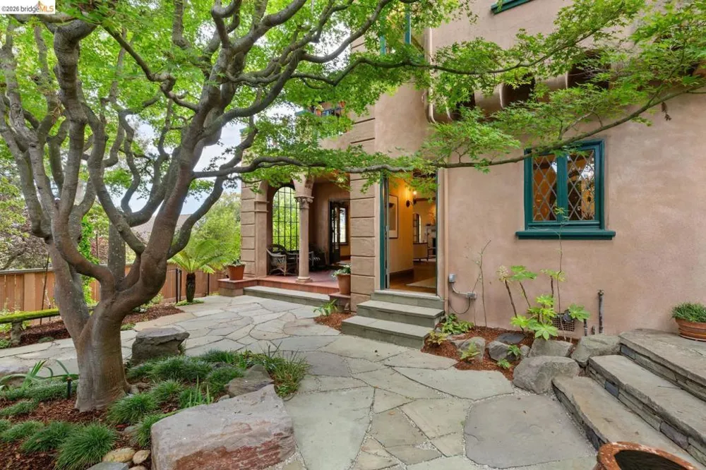1411 Hawthorne Terr Berkeley, CA 94708