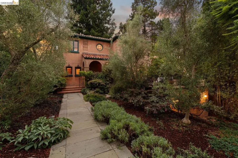 1411 Hawthorne Terr Berkeley, CA 94708