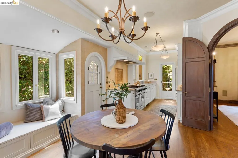 1411 Hawthorne Terr Berkeley, CA 94708