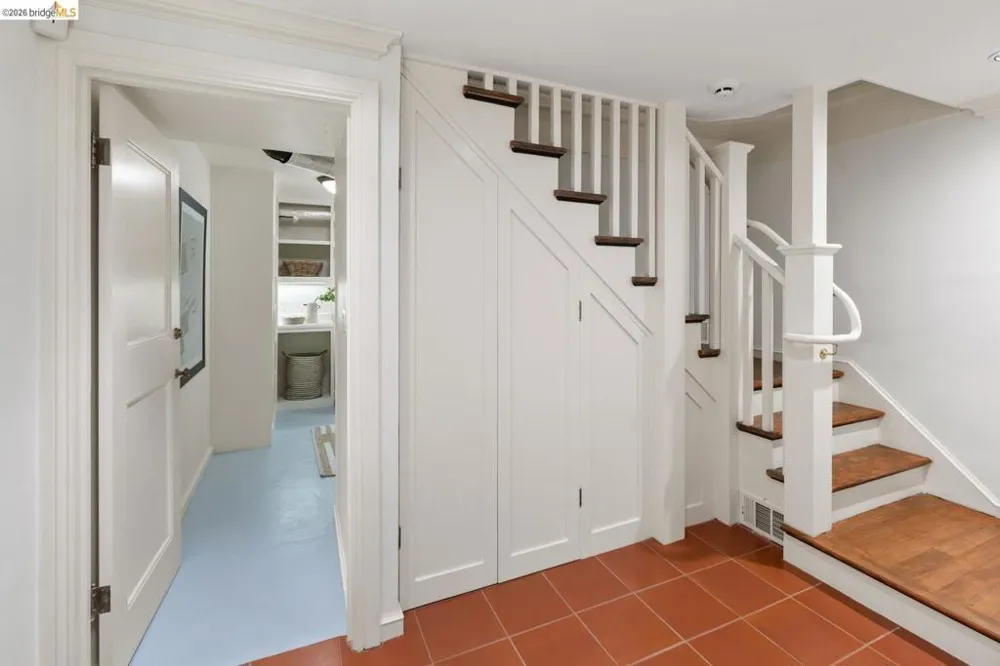 1411 Hawthorne Terr Berkeley, CA 94708