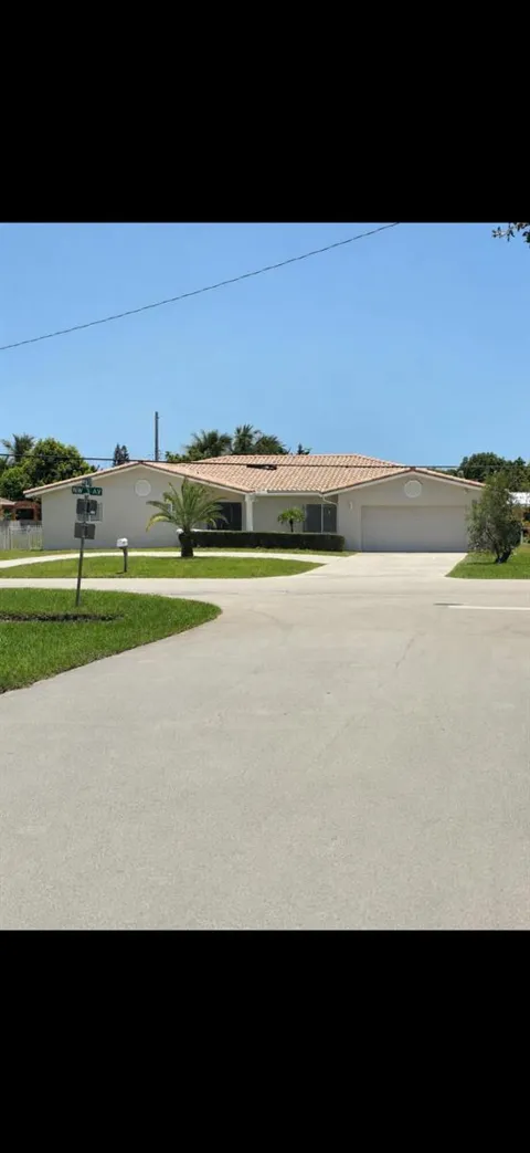 4110 NW 3rd Avenue
