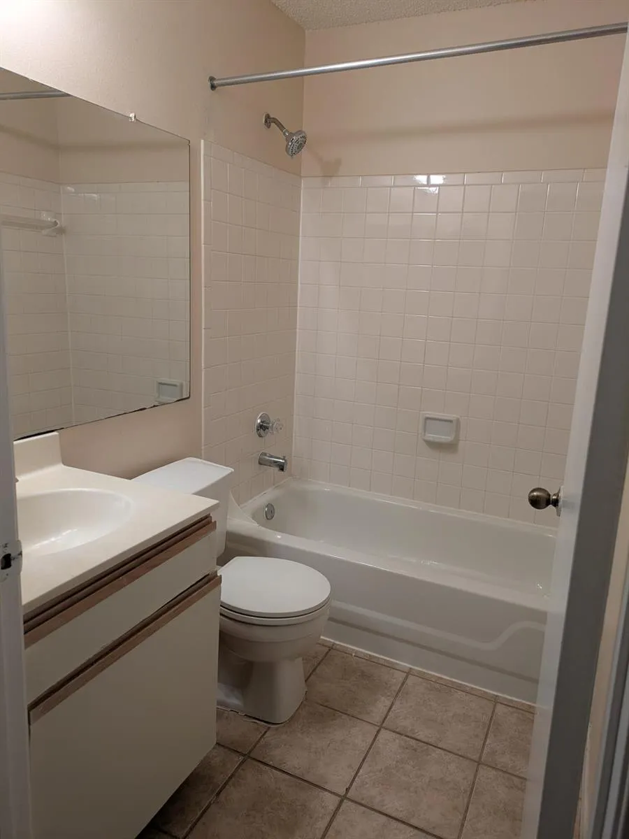 11255 W Atlantic Boulevard #302 Coral Springs, FL 33071