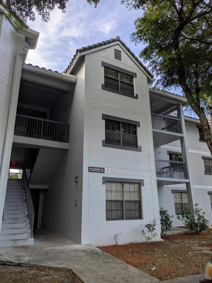 11255 W Atlantic Boulevard #302 Coral Springs, FL 33071