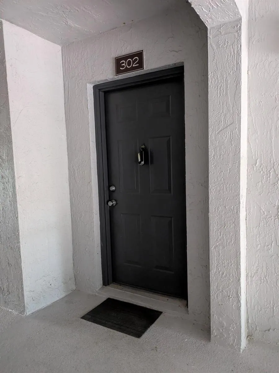11255 W Atlantic Boulevard #302 Coral Springs, FL 33071