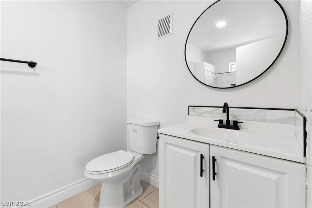 3957 Danny Melamed Avenue #201 Las Vegas, NV 89110