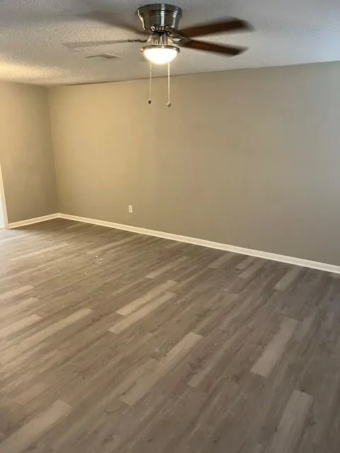 911 16th Avenue Texas City, TX 77590