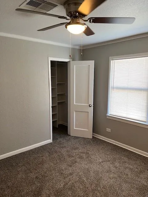 911 16th Avenue Texas City, TX 77590