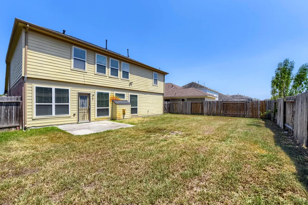 14527 Round Mountain Drive Houston, TX 77090