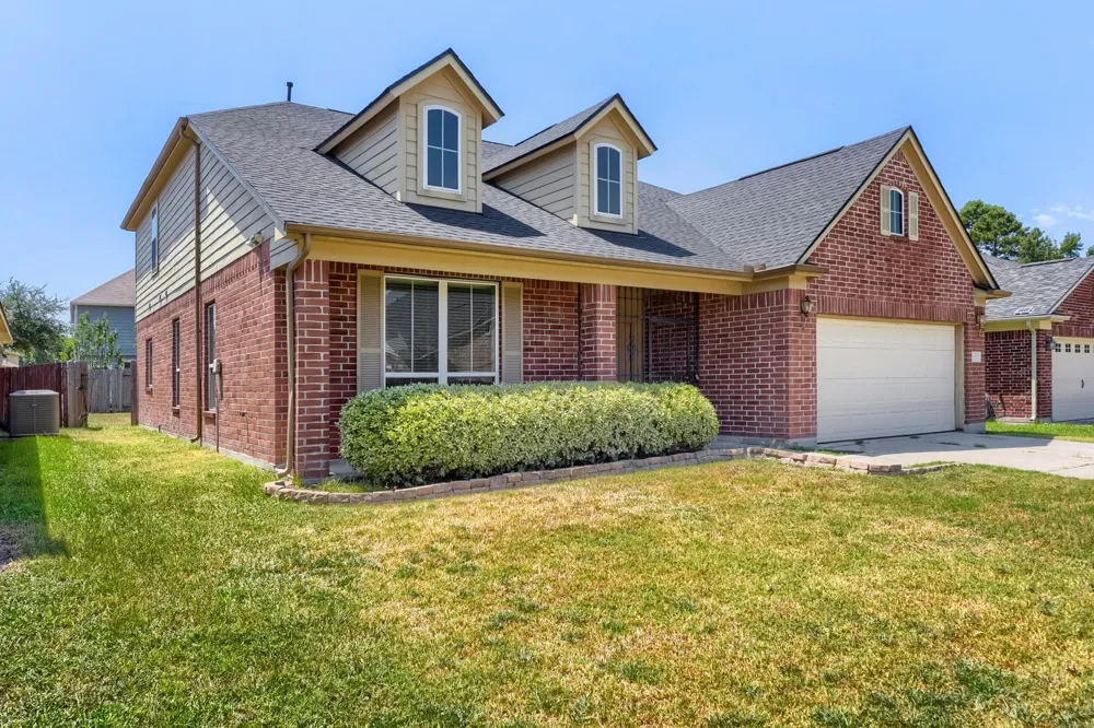 14527 Round Mountain Drive Houston, TX 77090