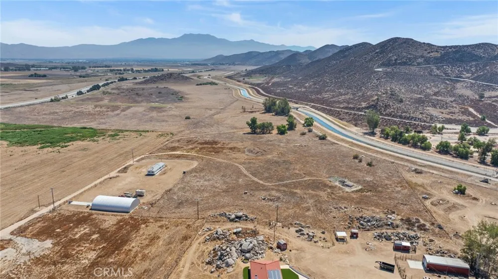 33711 Patton Avenue Winchester, CA 92596