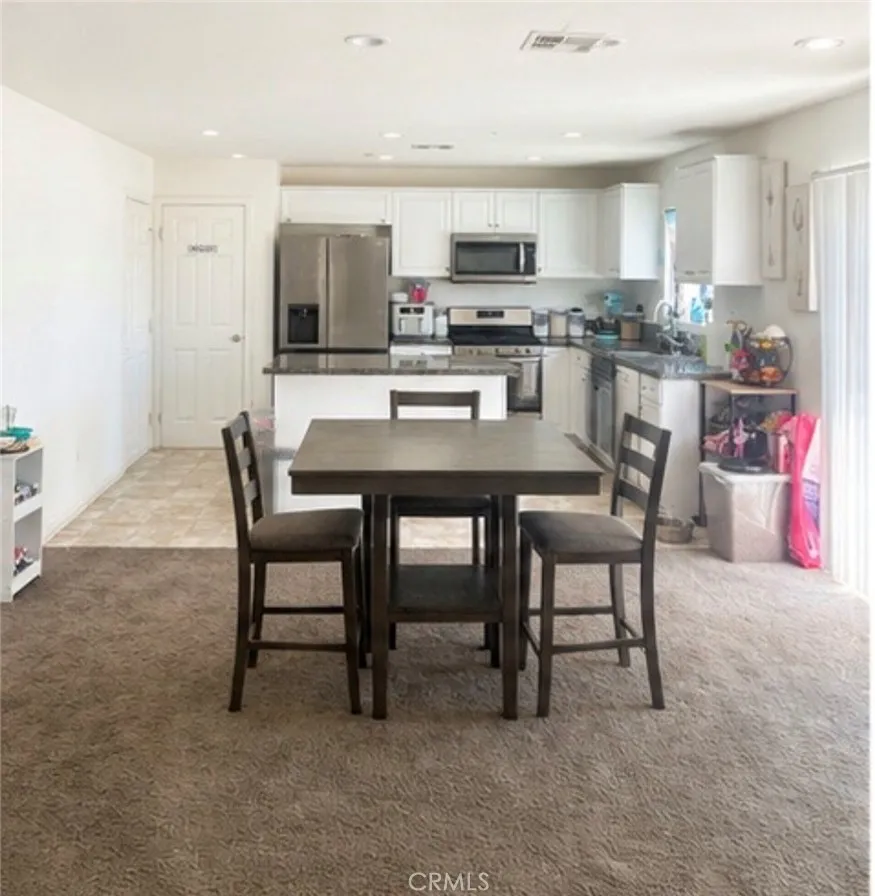 13787 Emery Victorville, CA 92392