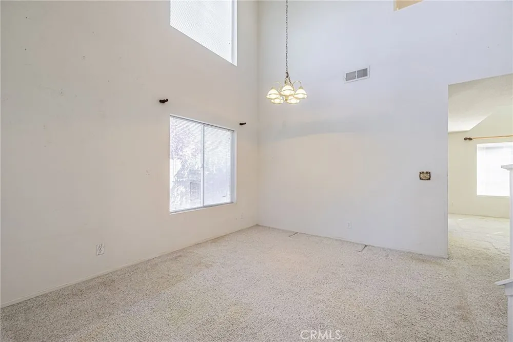 36632 Oak Hill Street Palmdale, CA 93552
