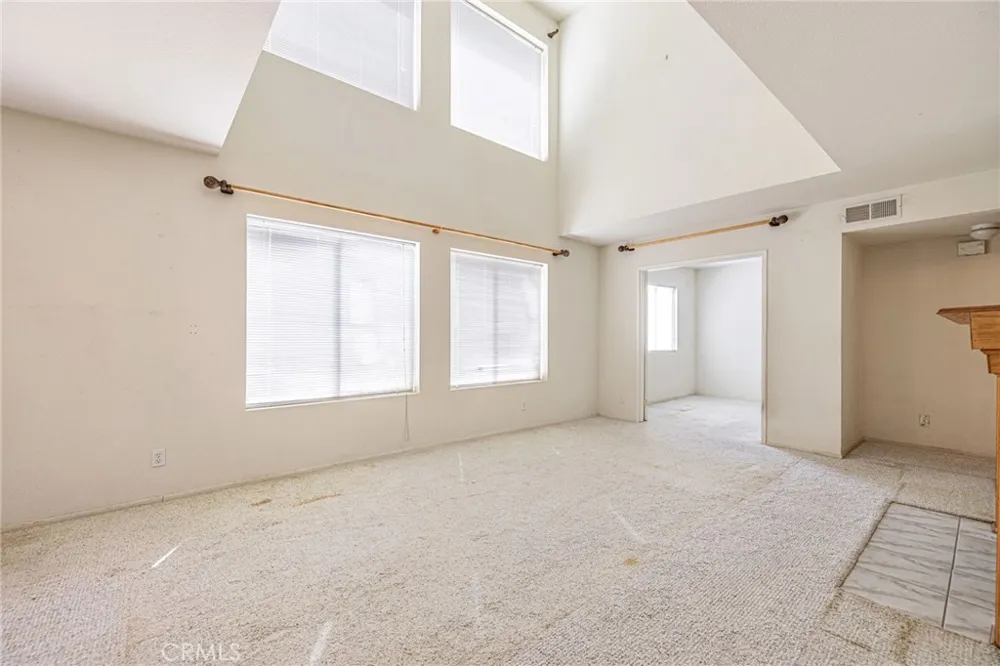 36632 Oak Hill Street Palmdale, CA 93552