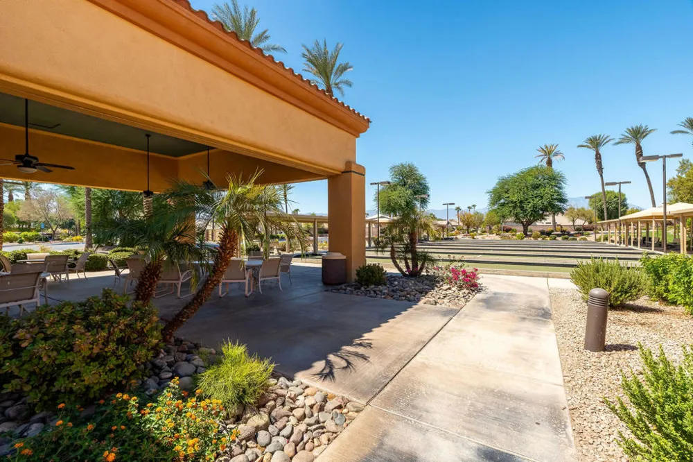 78653 Falsetto Drive Palm Desert, CA 92211