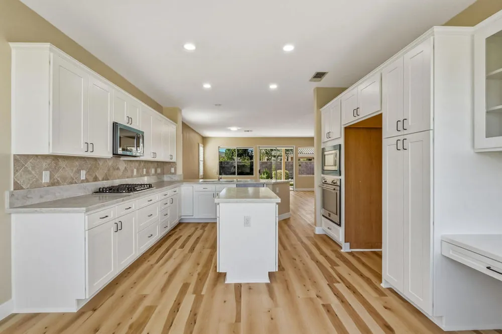 78653 Falsetto Drive Palm Desert, CA 92211