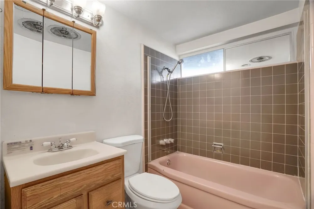 1538 Amador Ave Ontario, CA 91764