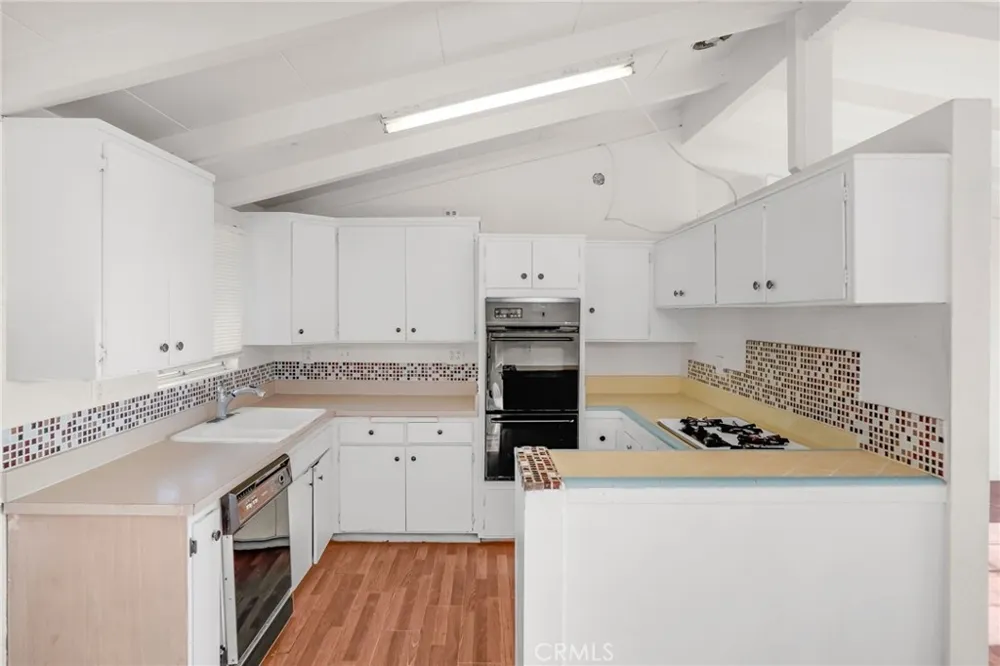 1538 Amador Ave Ontario, CA 91764
