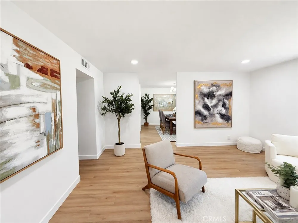 26231 Via Roble Mission Viejo, CA 92691