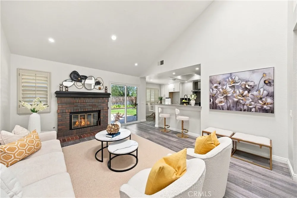 357 Windemere Walnut, CA 91789
