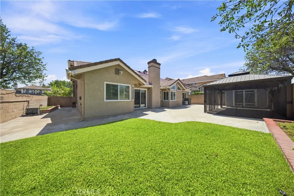 357 Windemere Walnut, CA 91789