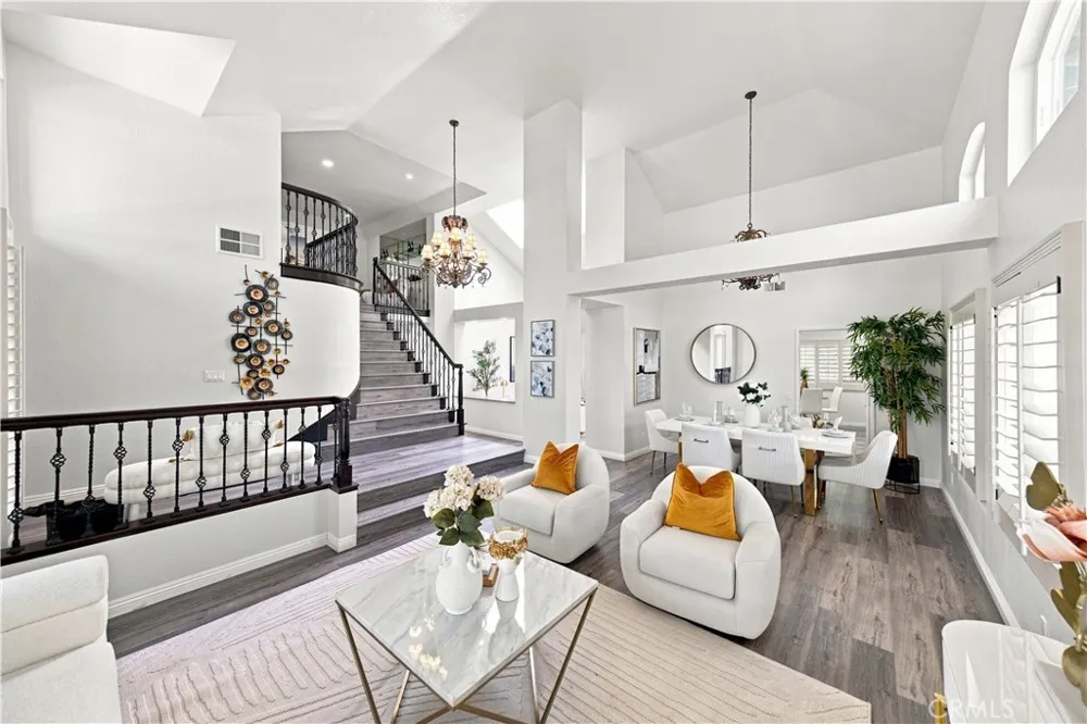 357 Windemere Walnut, CA 91789