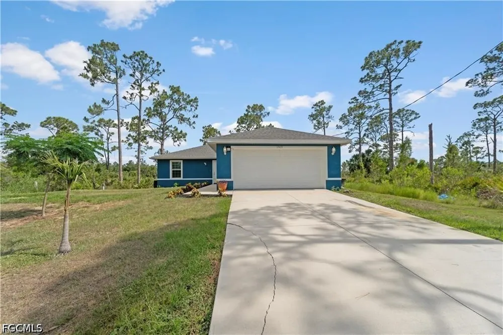 Las Lomas Drive Punta Gorda, FL 33955