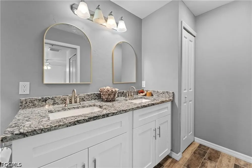 Las Lomas Drive Punta Gorda, FL 33955