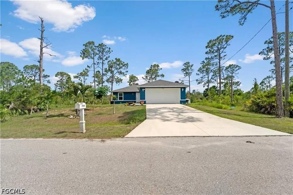 Las Lomas Drive Punta Gorda, FL 33955