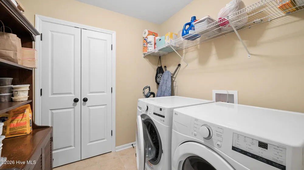 2821 Ange Street Winterville, NC 28590