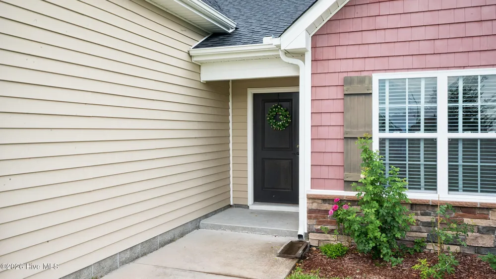 2821 Ange Street Winterville, NC 28590