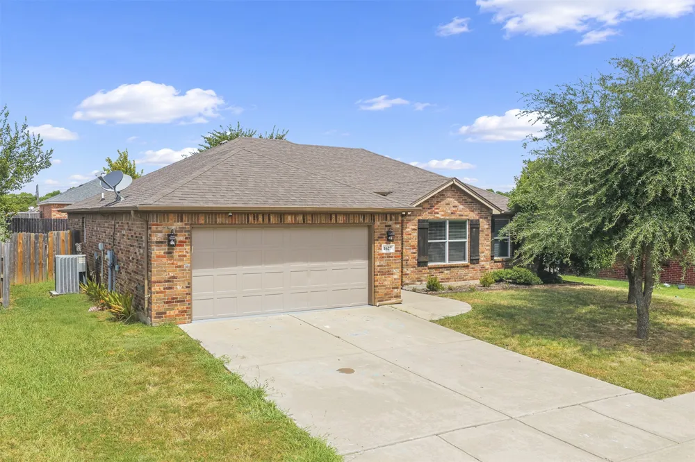 4627 Lakeshore Drive Ardmore, OK 73401