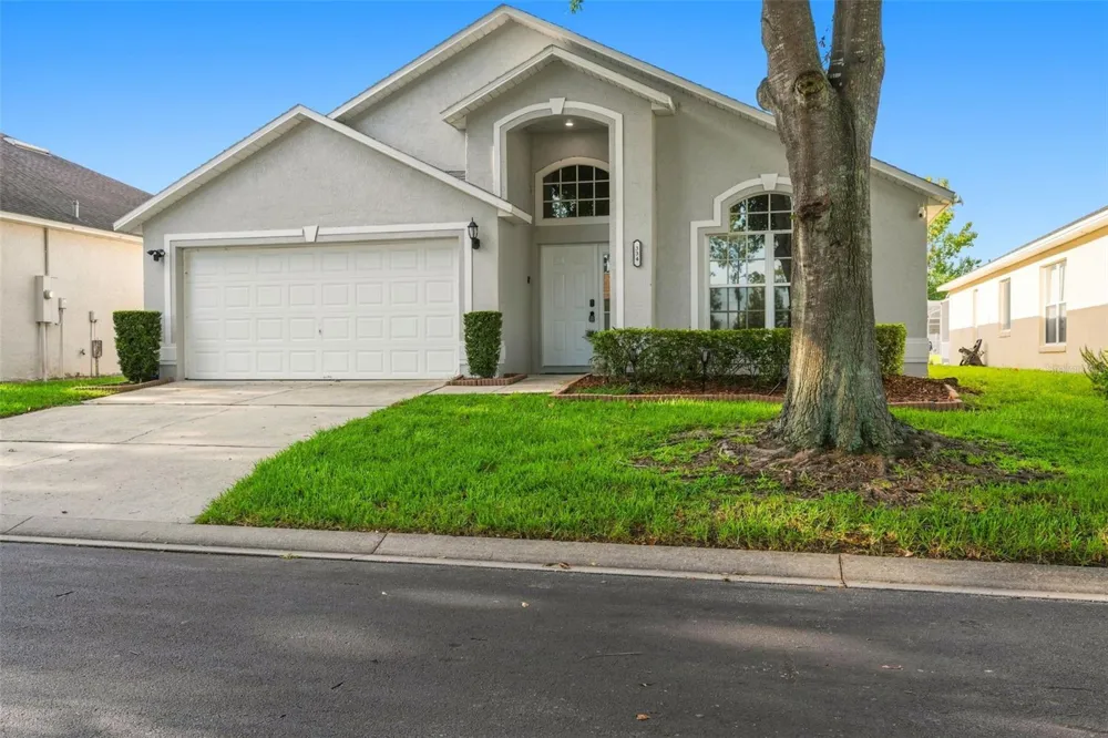 334 GROSVENOR LOOP Davenport, FL 33897